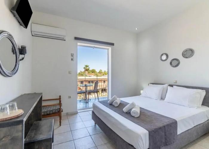Angela Hotel and Apartments