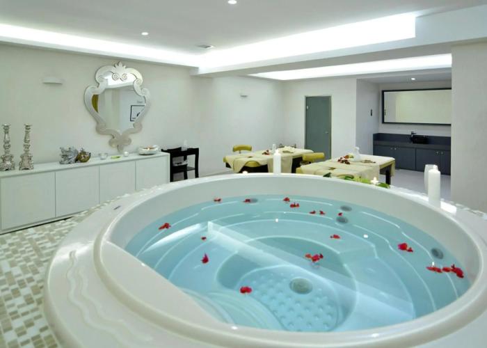 Insula Alba Resort & Spa