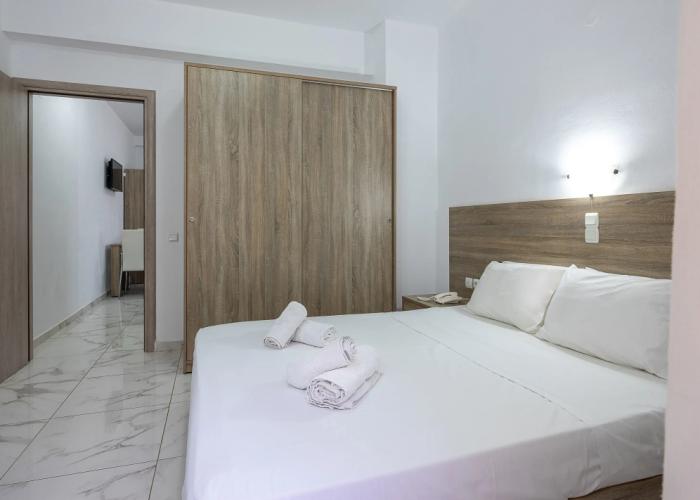 Anthoula Village Hotel