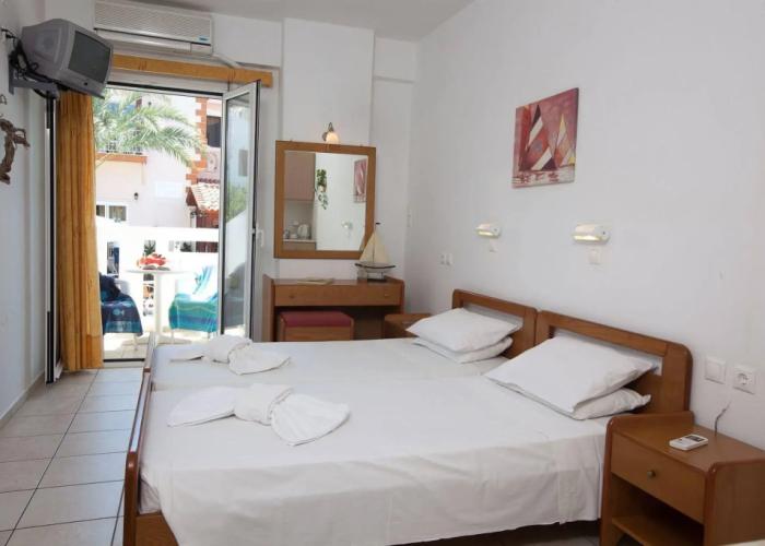 Galini Apartments and Studios