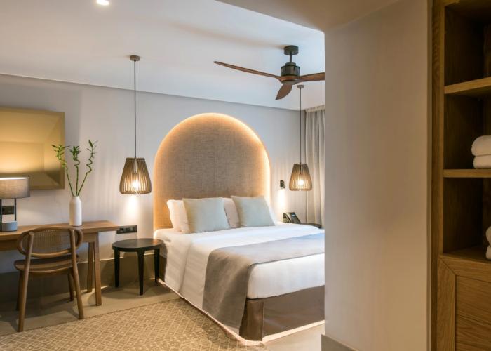 Paralos Venus Suites - Adults Only