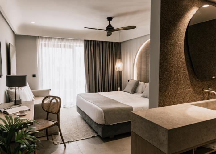 Paralos Venus Suites - Adults Only