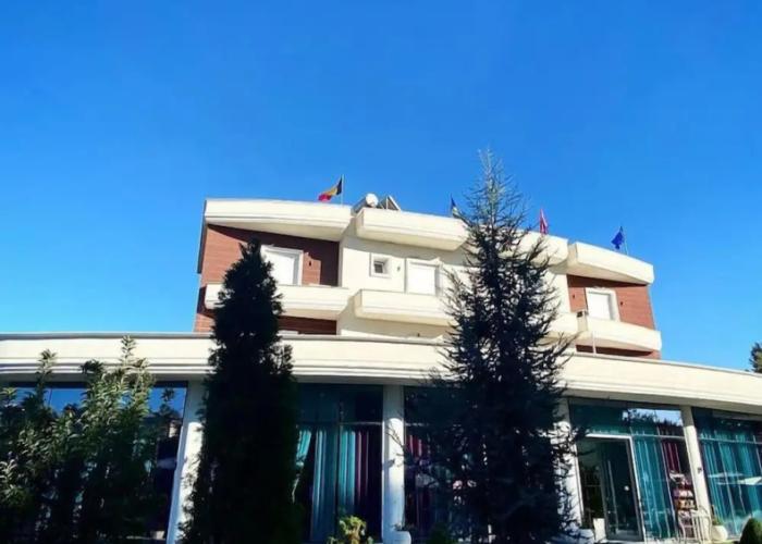 Hotel Red Apple
