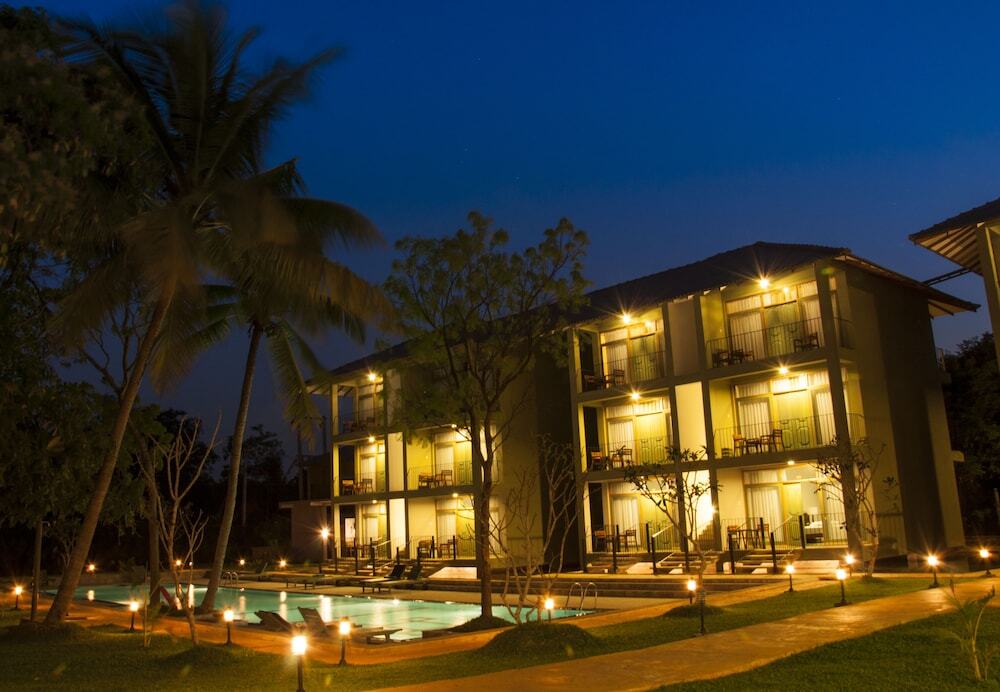 Fresco Lion Villa - Hostel