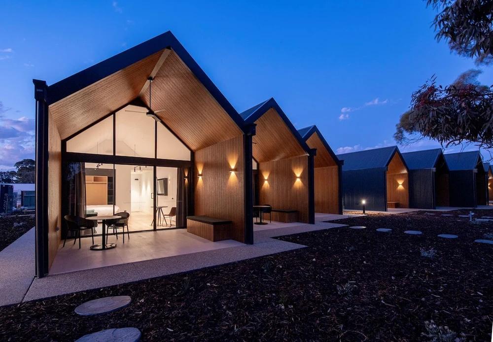фото Par Five Shacks