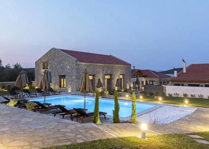 Lichnos Luxury Maisonette 2