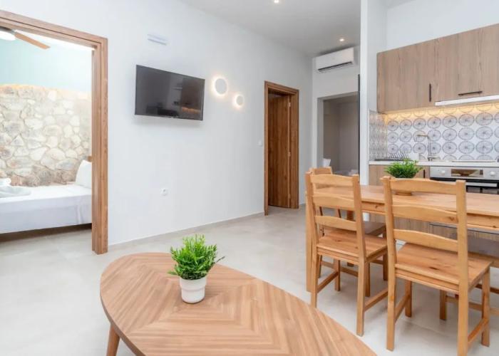 Pteleo apartments