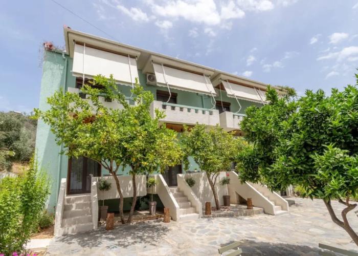 Pteleo apartments