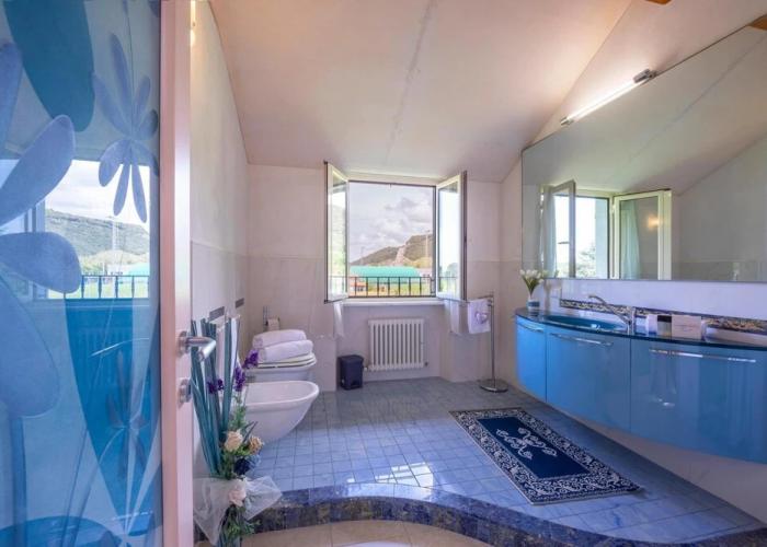 Villa Clara few km From the sea