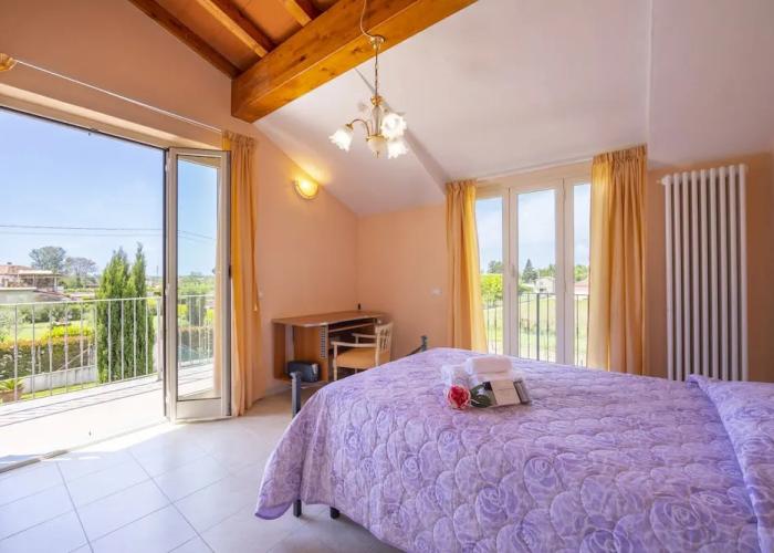 Villa Clara few km From the sea