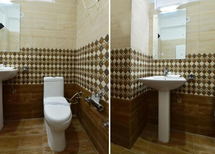 Hotel Sarla Regency