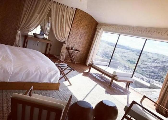 The White Camel Lodge & Tents