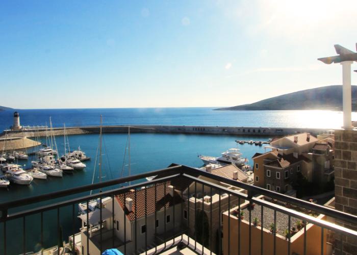 Lustica Bay Magnolia Apartment, Flat