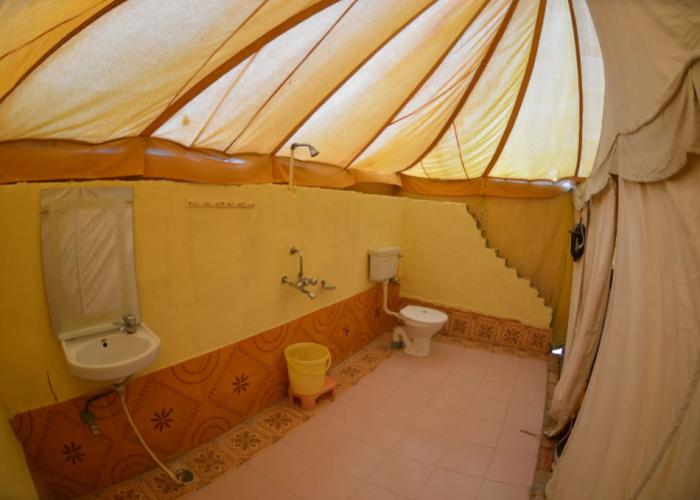 K K Resorts & Camp
