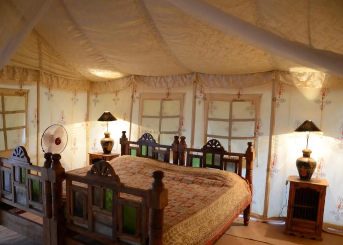 Sheesh Mahal Desert Camp