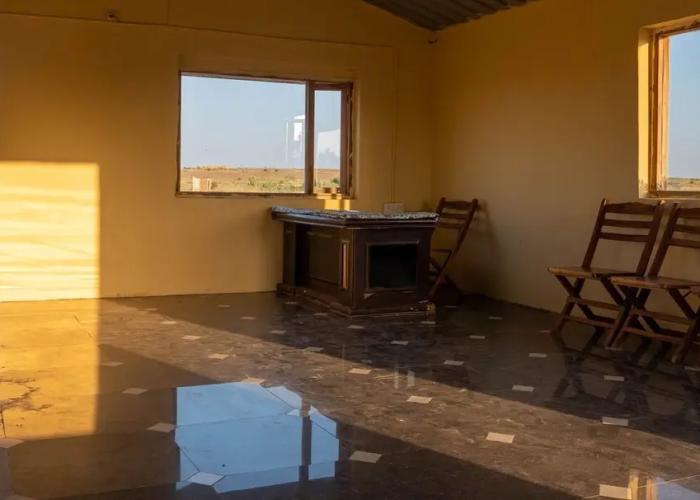 Rajwada Desert Camp by Park Tree
