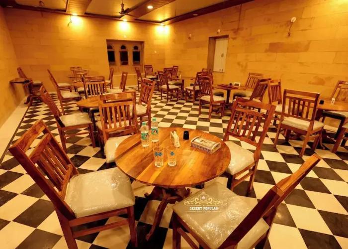 Desert Popular Resort & Camp