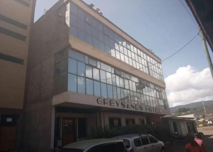 Grey Sands Hotel
