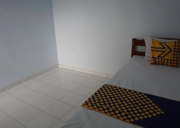SPOT ON 92665 Yoko Kost Syariah