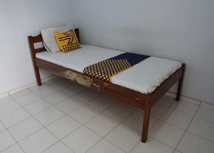 SPOT ON 92665 Yoko Kost Syariah