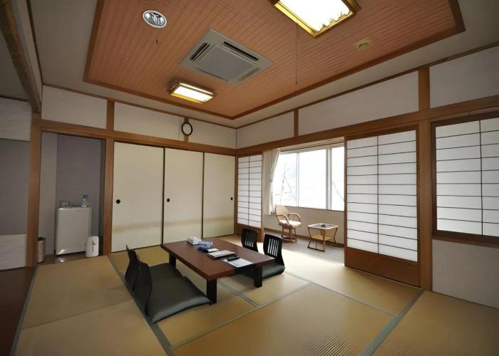 Nakamura Prince Hotel