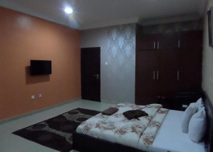 Alheri Suites