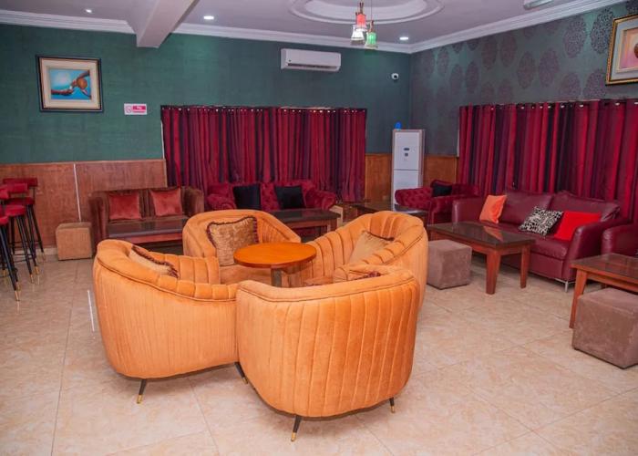 Mahogany Hotel and Suites