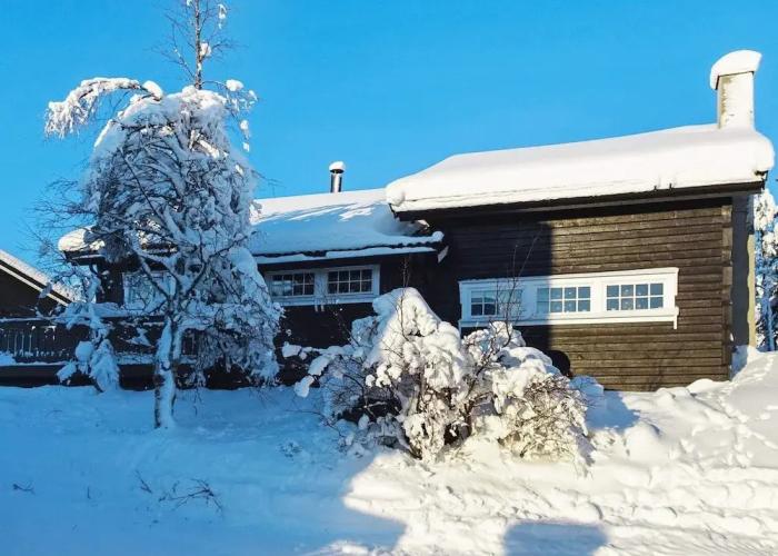 10 Person Holiday Home in Svingvoll-by Traum