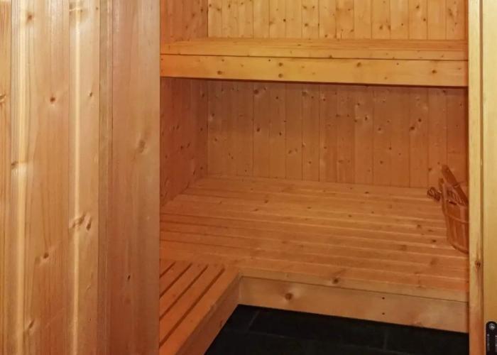 10 Person Holiday Home in Svingvoll-by Traum