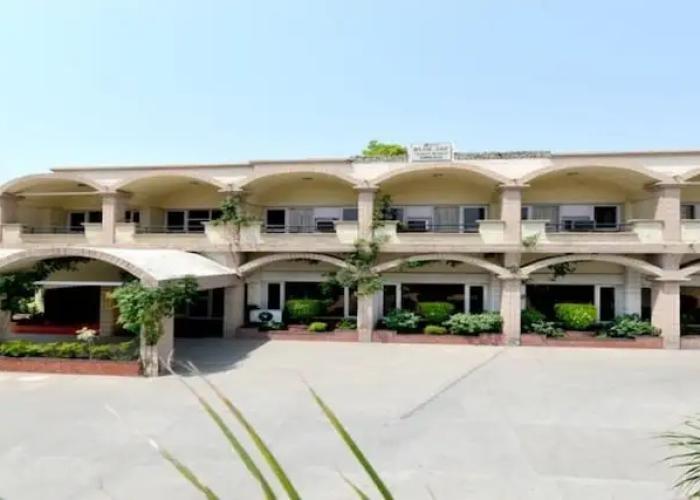 Blue Jay Tourist Complex
