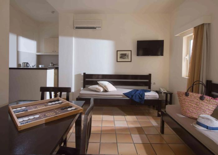 Ourania Apartments
