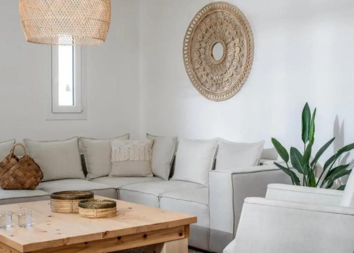 Elea Suites & Residences