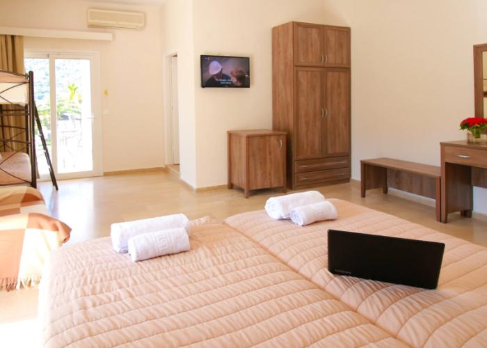 Hotel Yannis Corfu