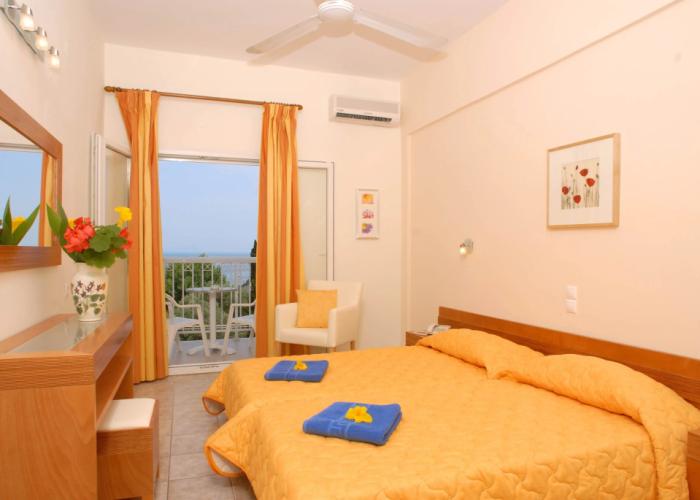 Ipsos Beach Hotel
