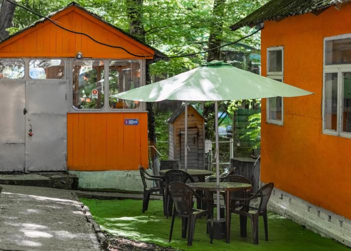 Yug Turist Guest house