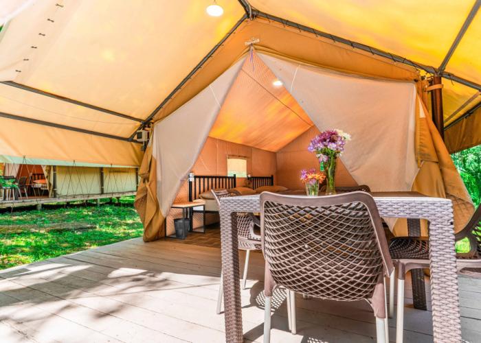 Inal Camping