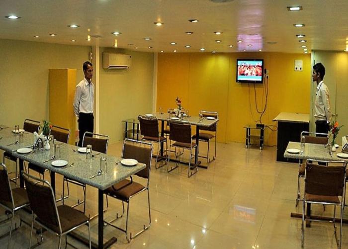 Hotel Somdeep Palace