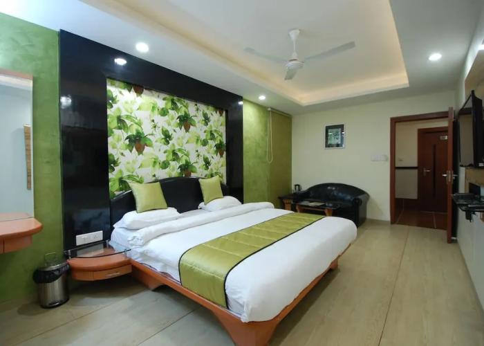 Hotel Ambassador