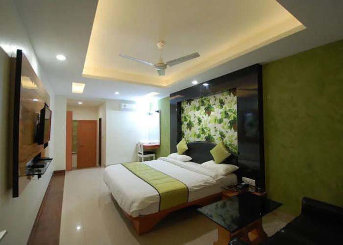 Hotel Ambassador