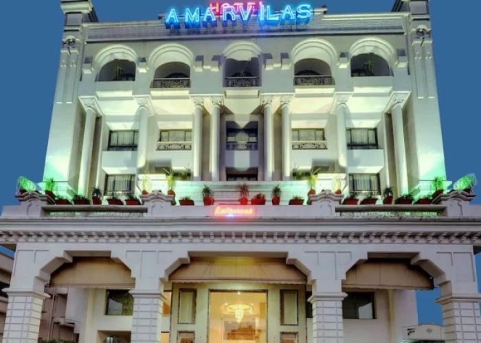 Hotel Amarvilas