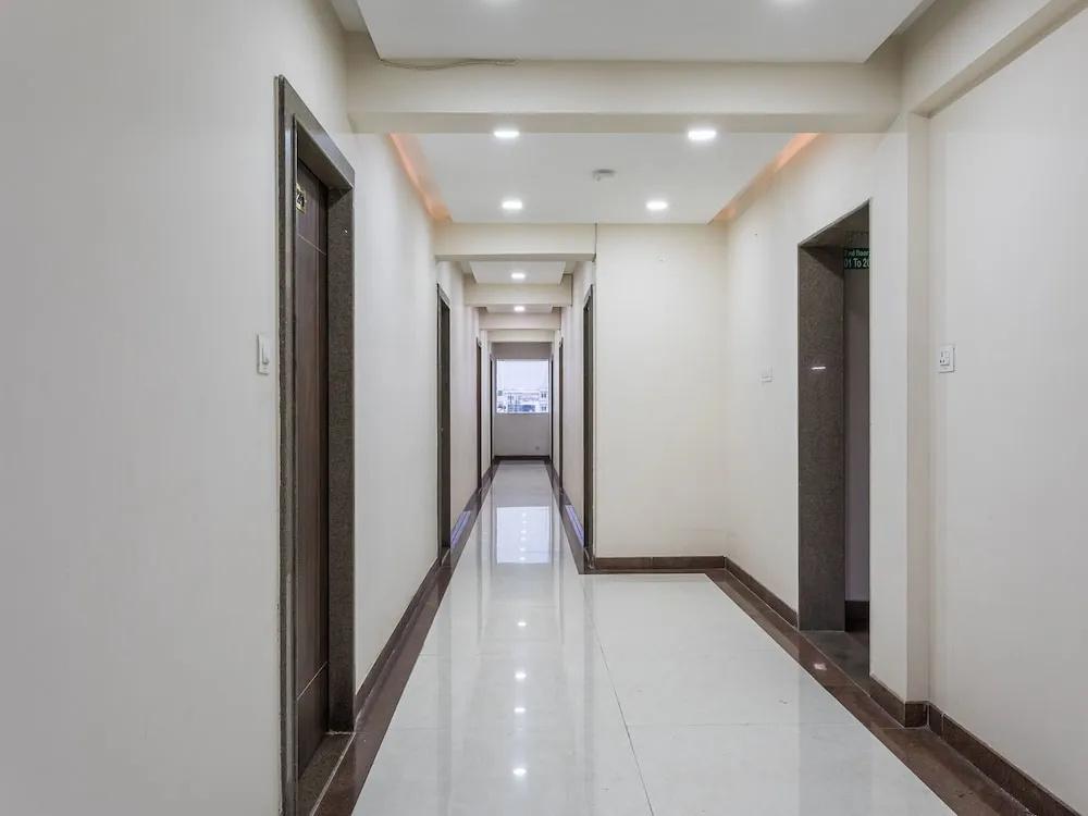 фото The Tripti Hotel