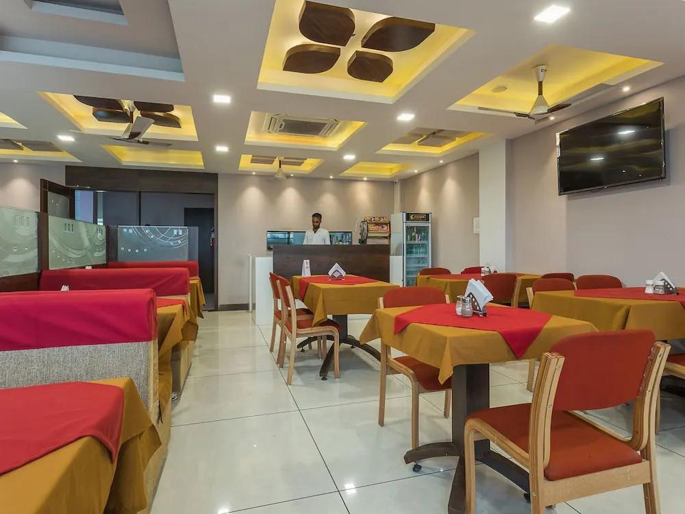 фото The Tripti Hotel