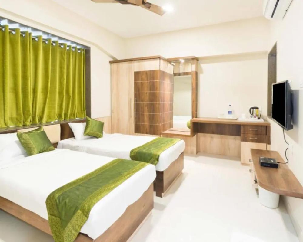 фото The Tripti Hotel