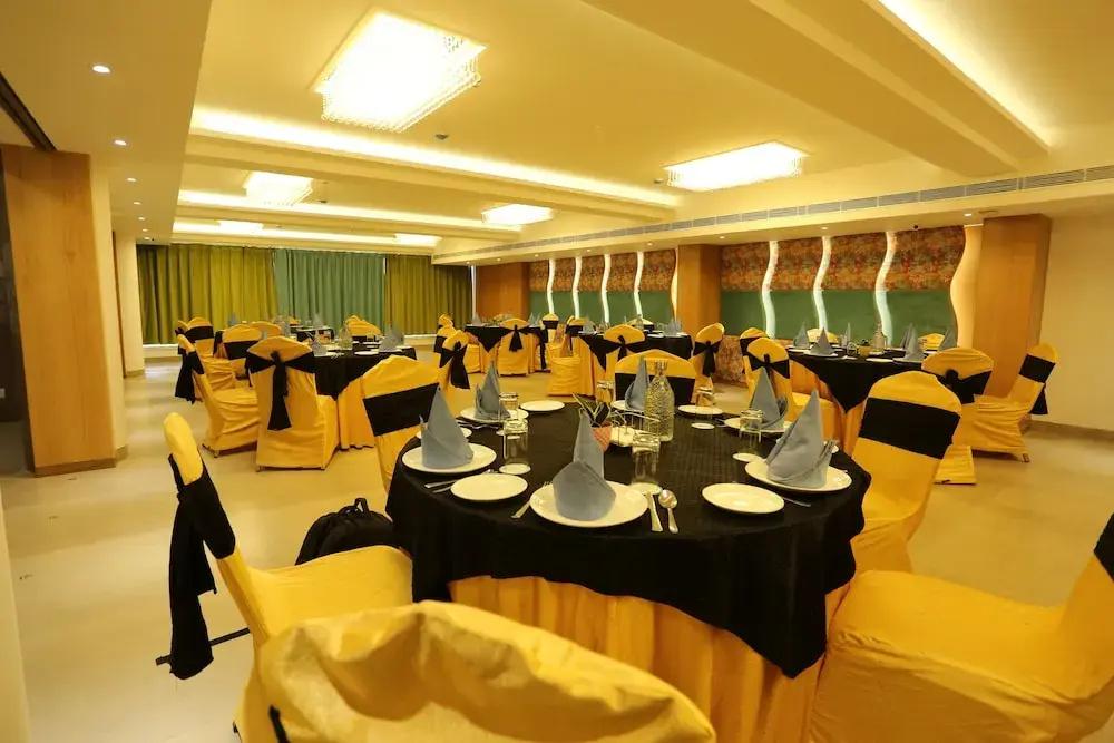 фото Alba Premier Indore
