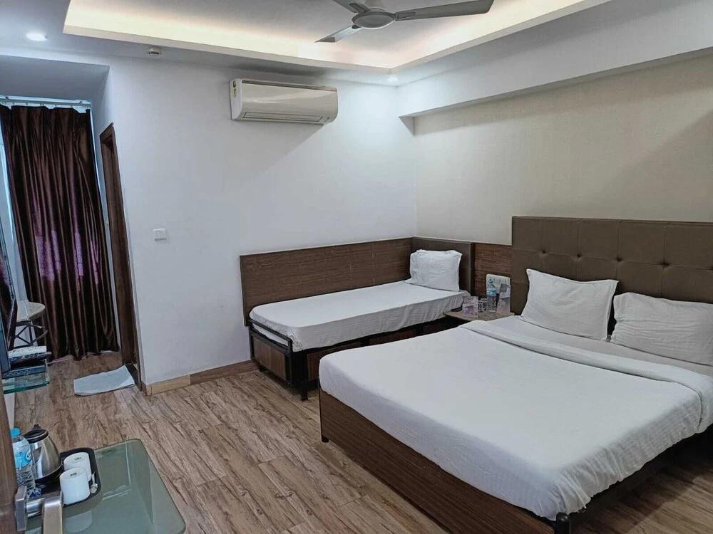 фото Alba Premier Indore