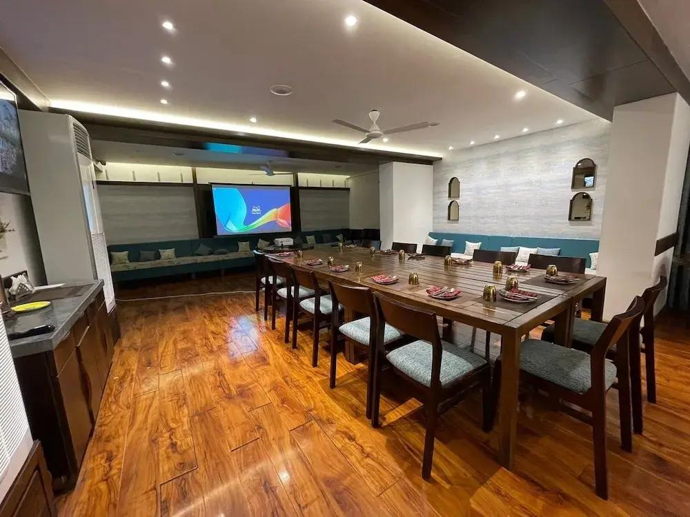фото Alba Premier Indore