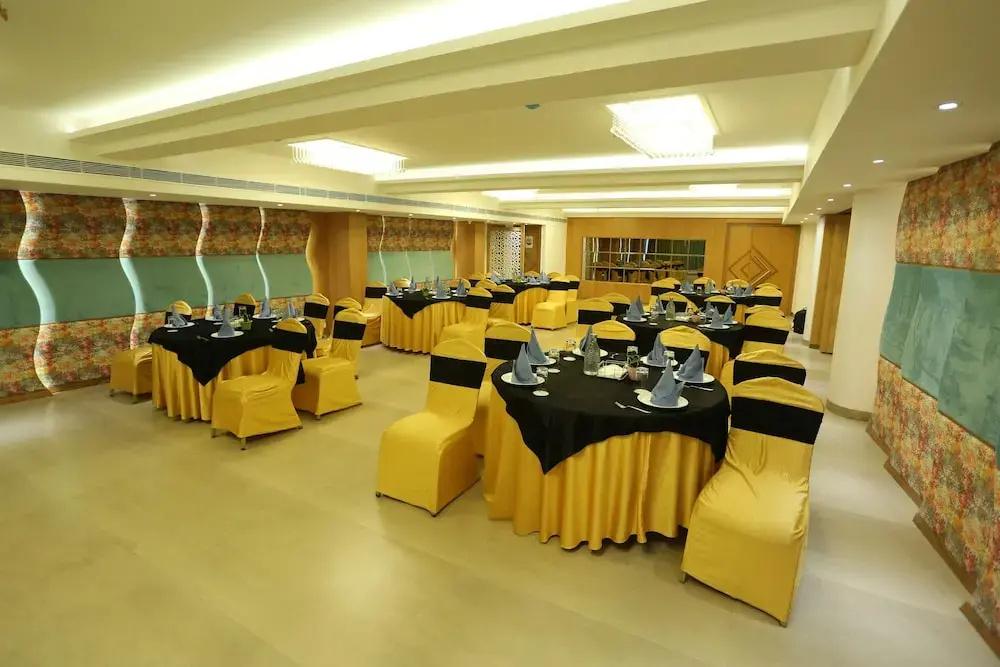 фото Alba Premier Indore