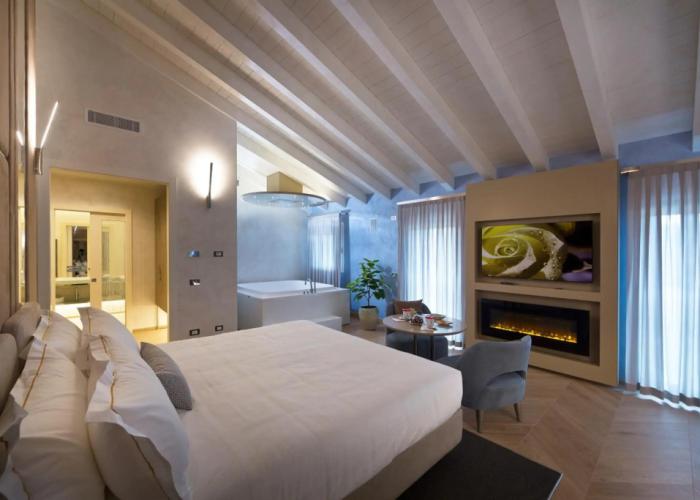 Vip's Motel Luxury Accommodation & Spa