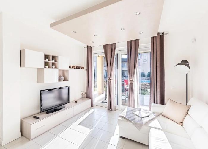 Le Corti Caterina B2 Apartment by Wonderful Italy