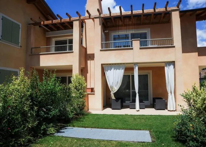 Le Corti Caterina B2 Apartment by Wonderful Italy